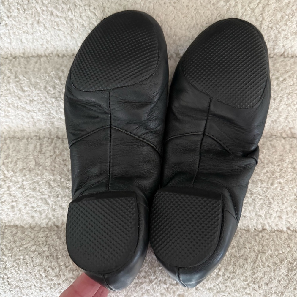 Girls Bloch jazz shoes 12 1/2
